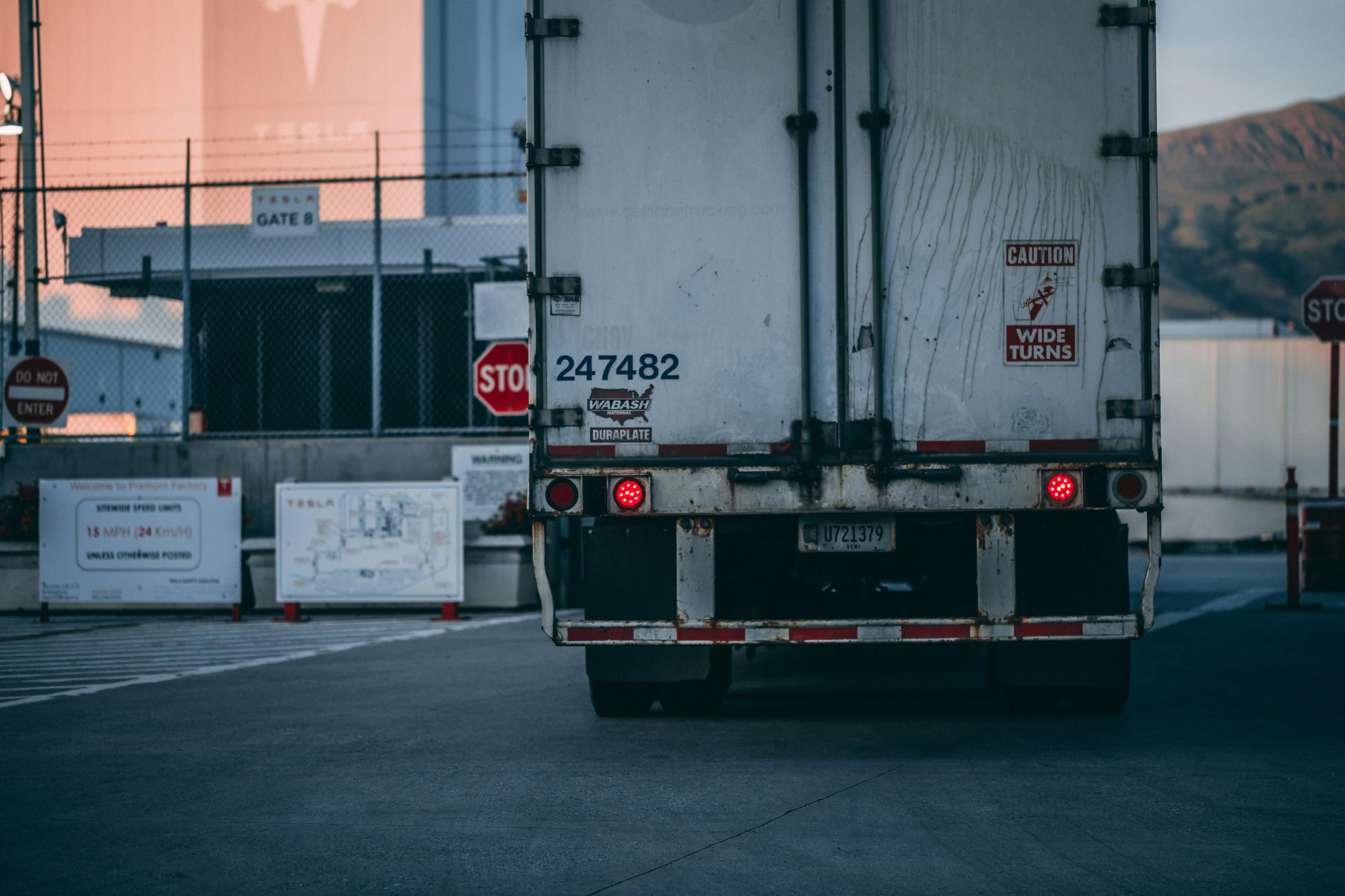 Helping transport trucks that broke down with reliable roadside services across America.